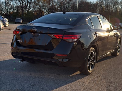 2025 Nissan Sentra SV CVT