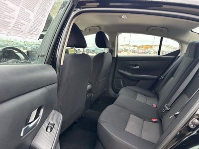 2023 Nissan Sentra SV CVT