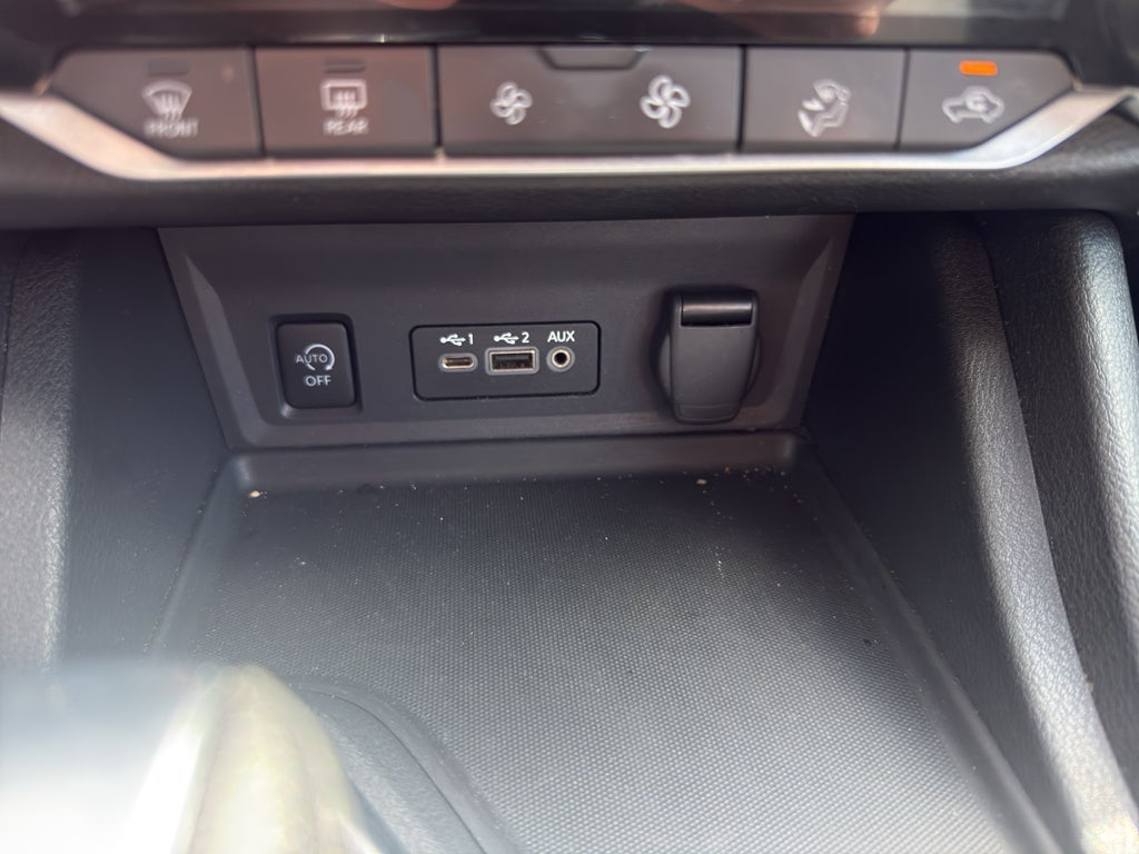 2024 Nissan Sentra SV CVT