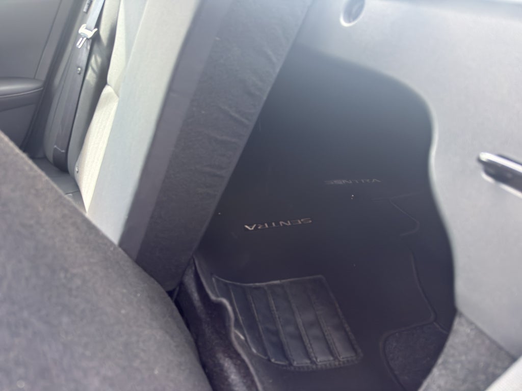 2024 Nissan Sentra SV CVT