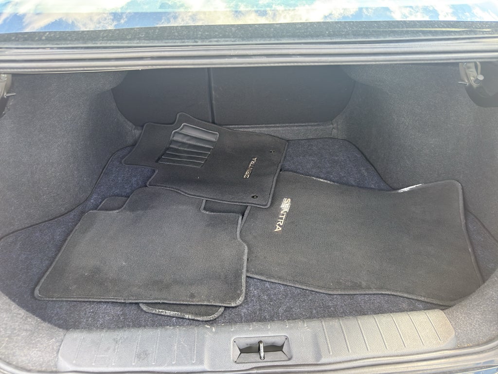 2024 Nissan Sentra SV CVT