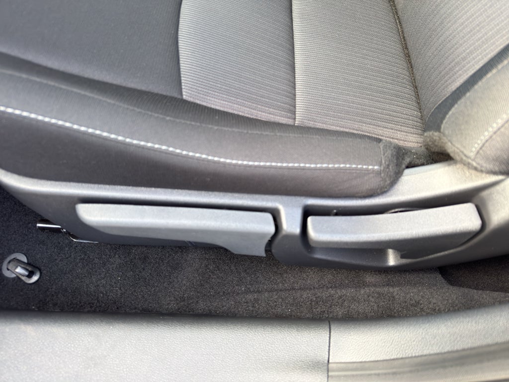 2025 Nissan Sentra SV CVT