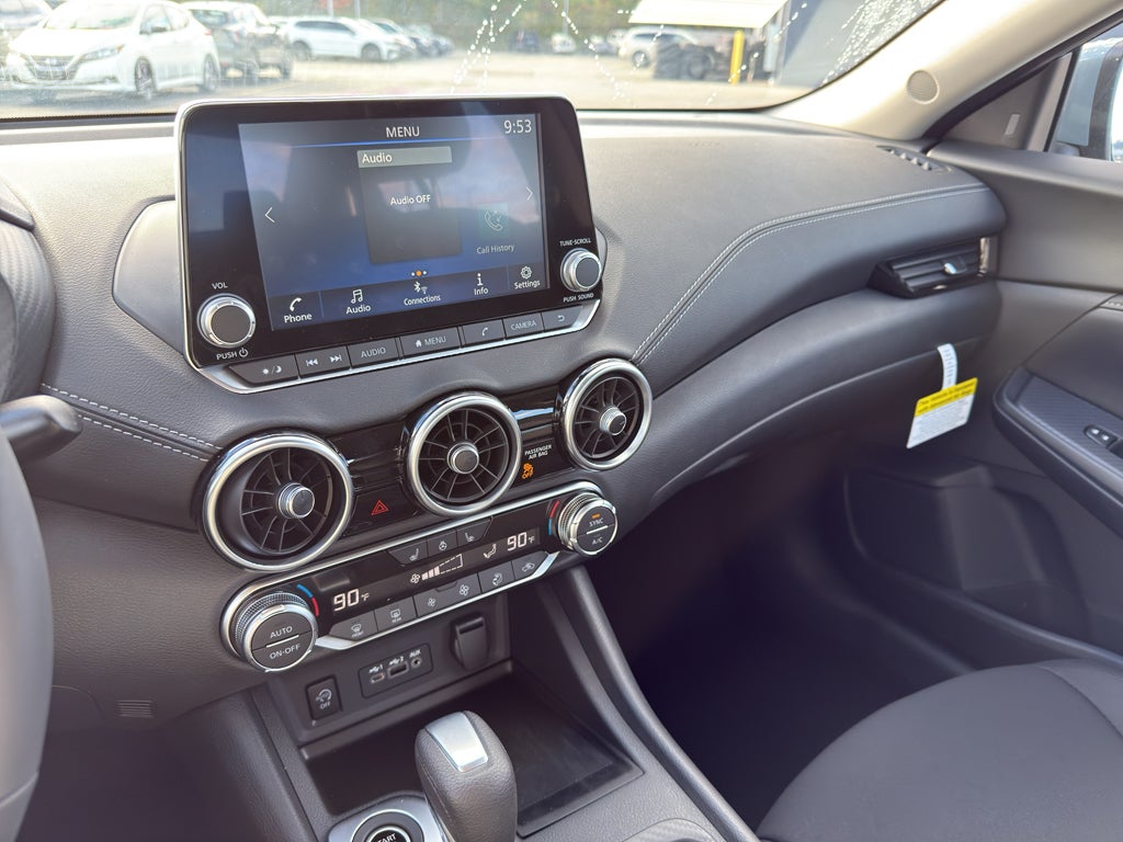 2025 Nissan Sentra SV CVT