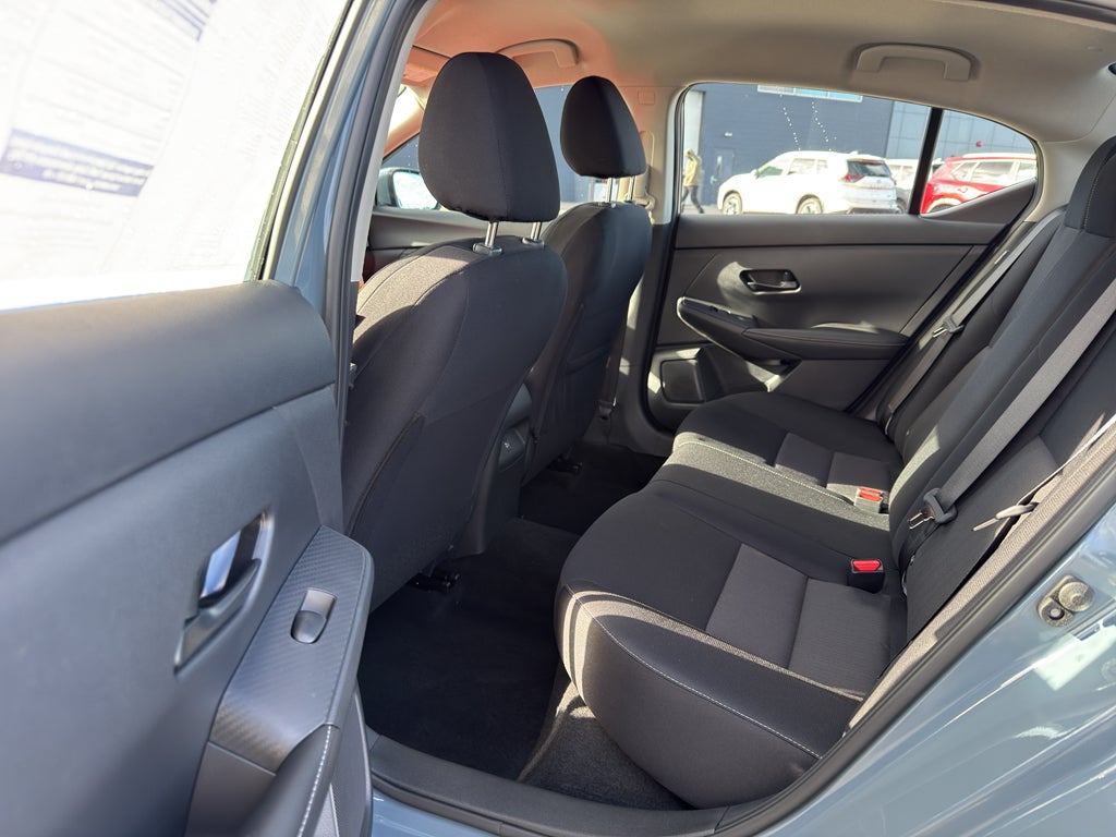 2025 Nissan Sentra SV CVT