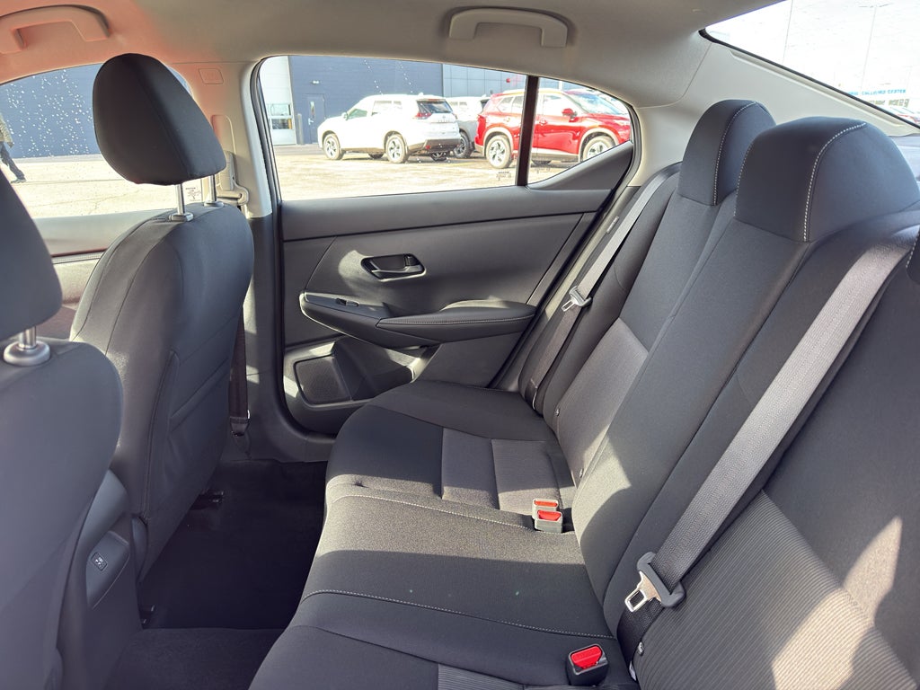 2025 Nissan Sentra SV CVT