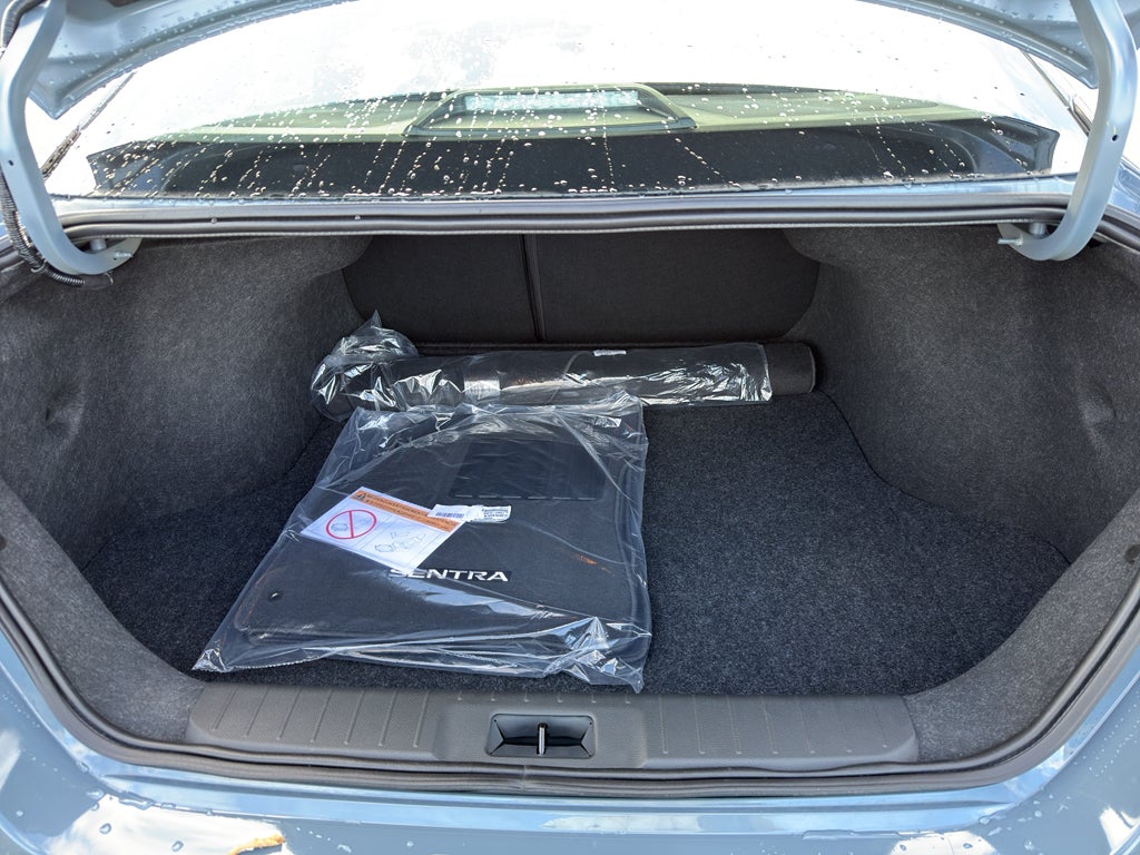 2025 Nissan Sentra SV CVT