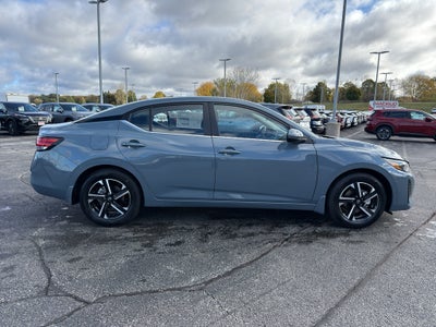 2025 Nissan Sentra SV CVT