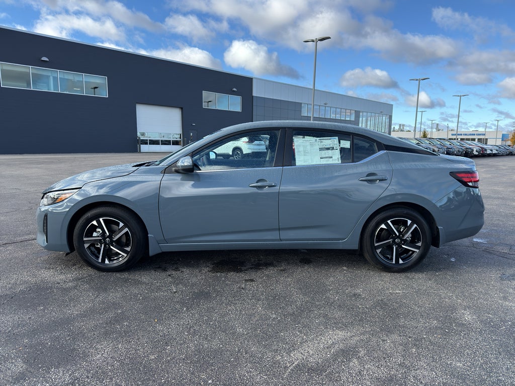 2025 Nissan Sentra SV CVT