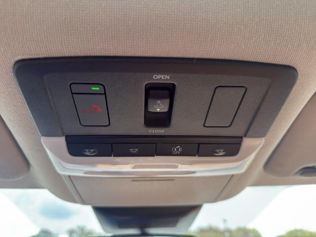 2025 Nissan Sentra SV CVT