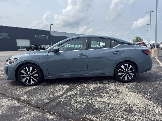 2025 Nissan Sentra SV CVT
