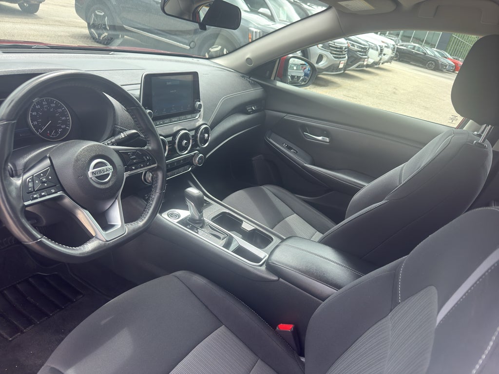 2023 Nissan Sentra SV CVT