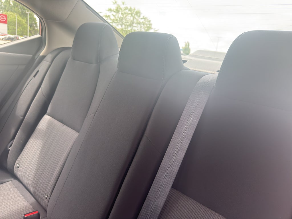 2023 Nissan Sentra SV CVT