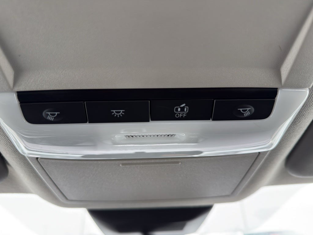 2024 Nissan Sentra SV CVT