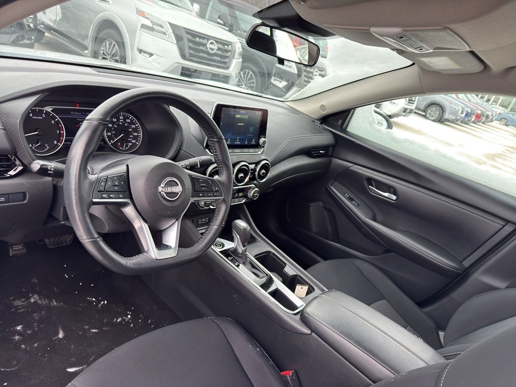 2024 Nissan Sentra SV CVT