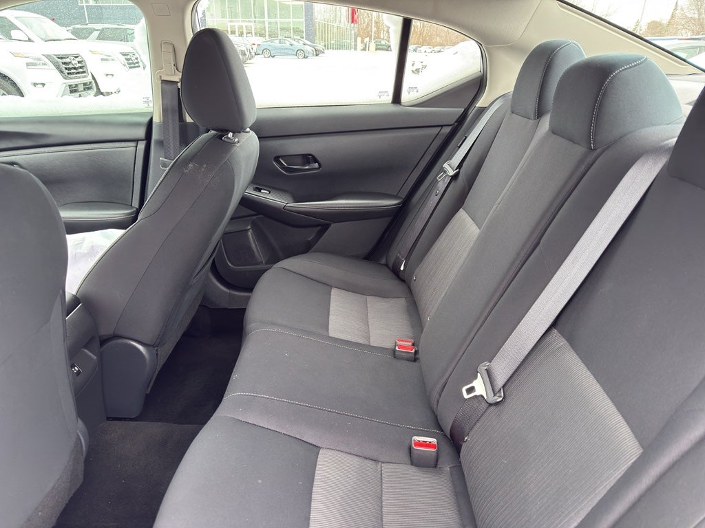 2024 Nissan Sentra SV CVT