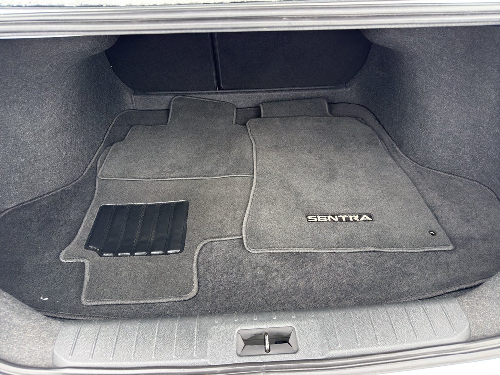 2024 Nissan Sentra SV CVT