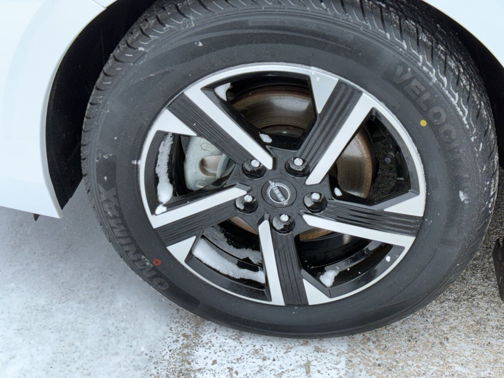 2024 Nissan Sentra SV CVT