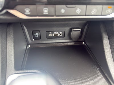 2025 Nissan Sentra SR CVT