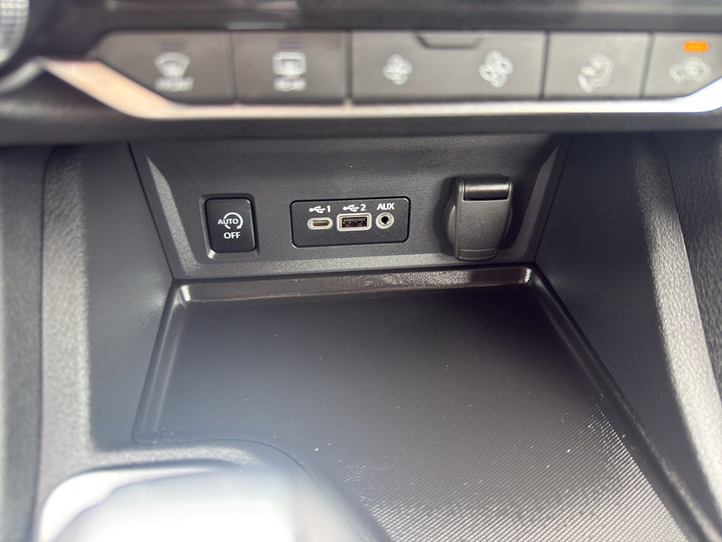 2025 Nissan Sentra SR CVT