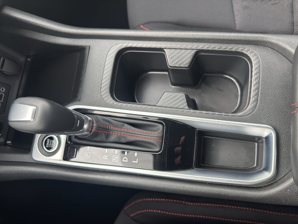 2025 Nissan Sentra SR CVT