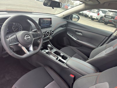 2025 Nissan Sentra SR CVT