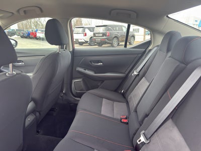 2025 Nissan Sentra SR CVT