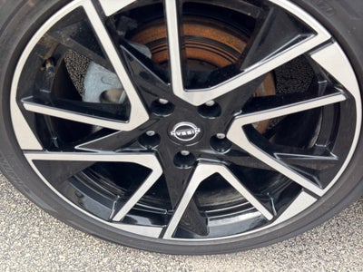 2025 Nissan Sentra SR CVT