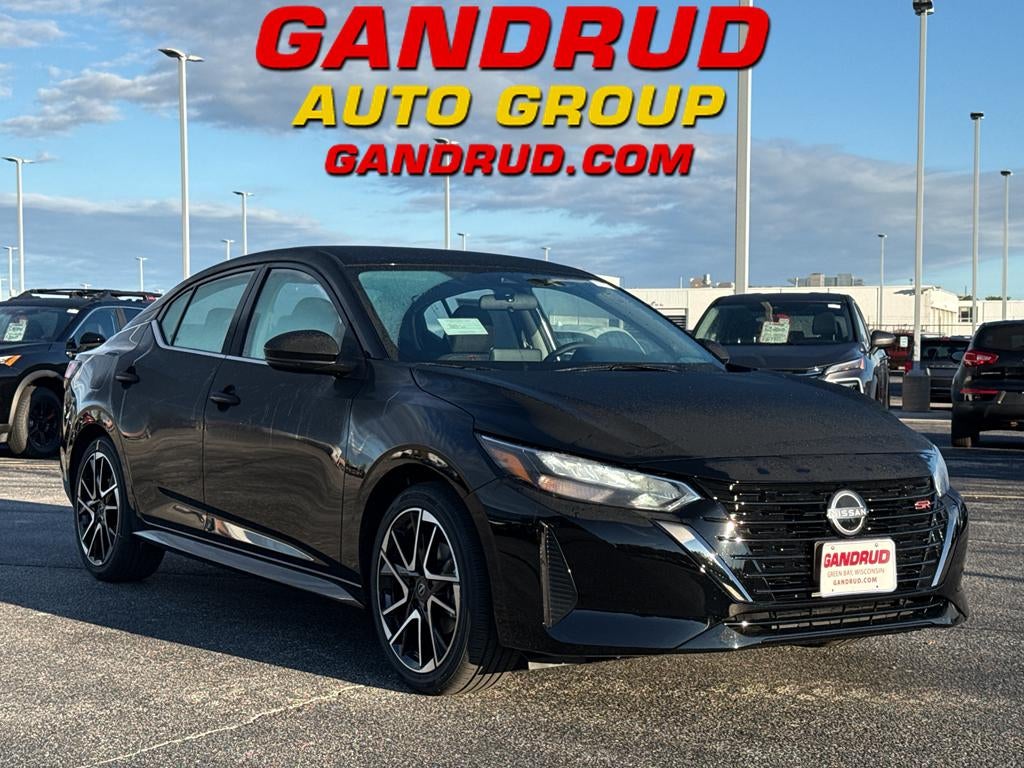 2025 Nissan Sentra SR CVT