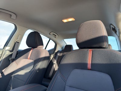 2025 Nissan Sentra SR CVT