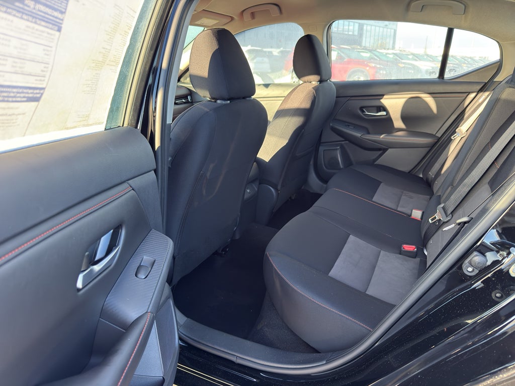 2025 Nissan Sentra SR CVT