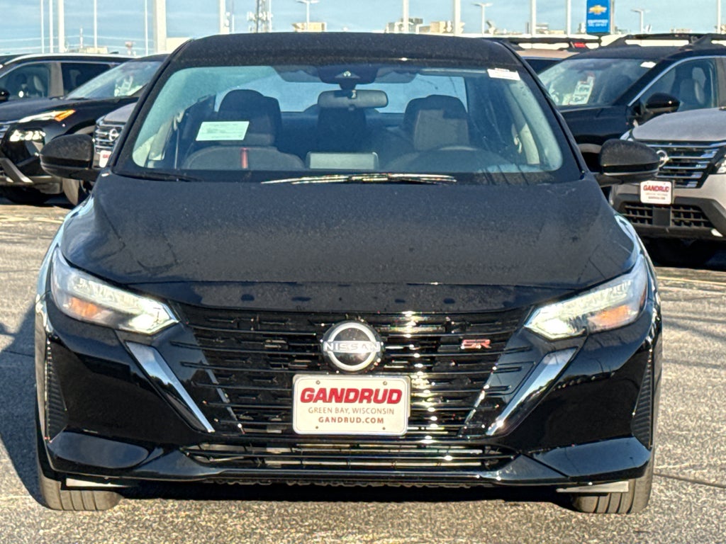 2025 Nissan Sentra SR CVT