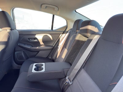 2025 Nissan Sentra SR CVT