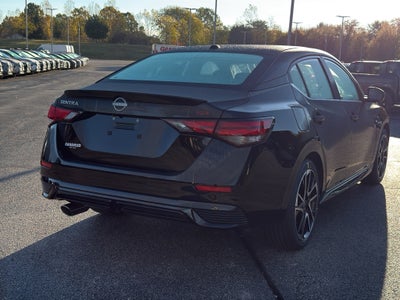 2025 Nissan Sentra SR CVT