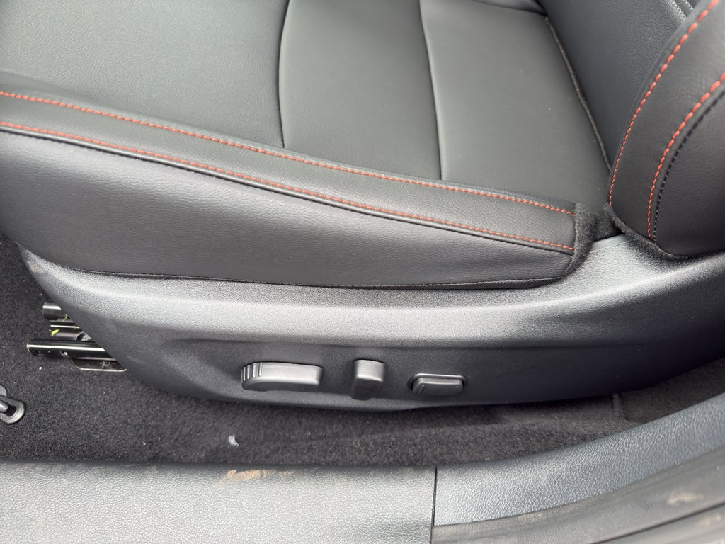 2025 Nissan Sentra SR CVT