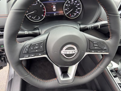 2025 Nissan Sentra SR CVT