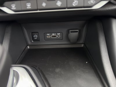 2025 Nissan Sentra SR CVT