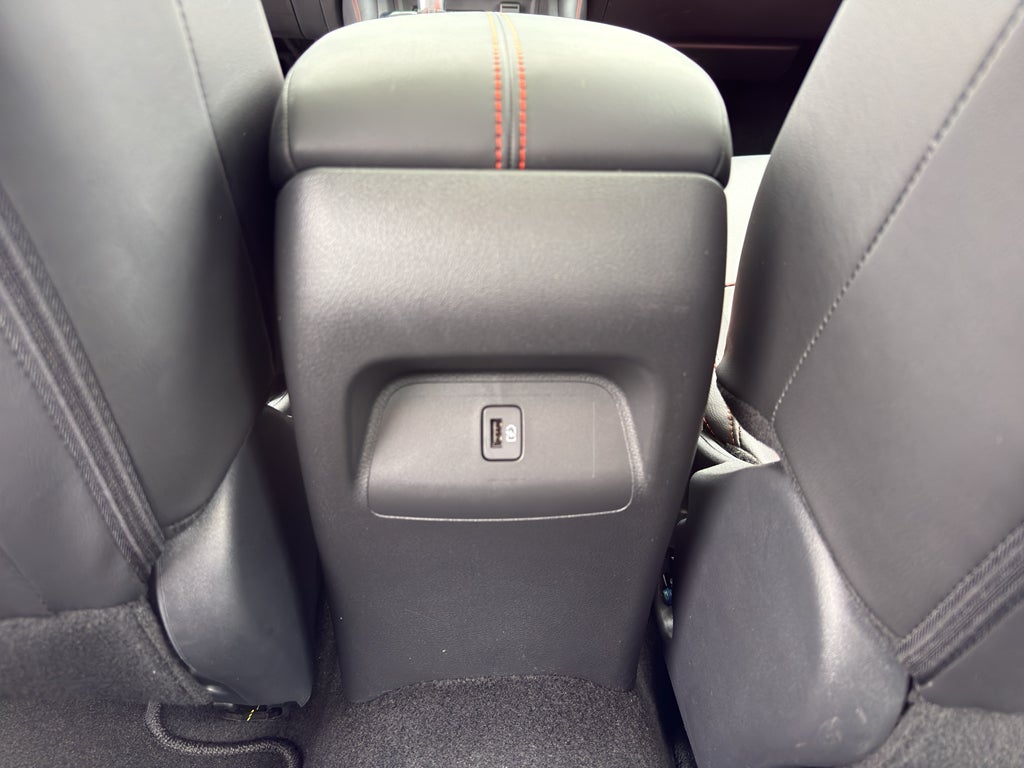 2025 Nissan Sentra SR CVT