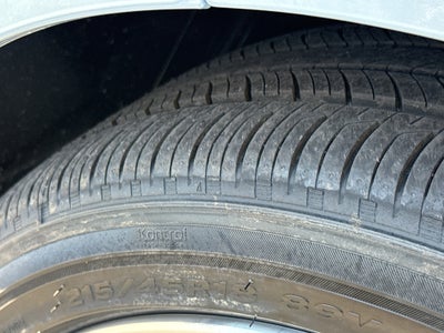 2025 Nissan Sentra SR CVT