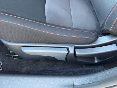 2025 Nissan Sentra SR CVT