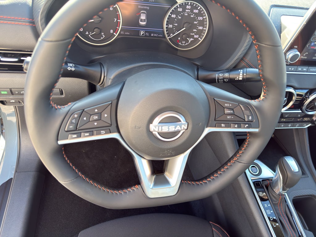 2025 Nissan Sentra SR CVT
