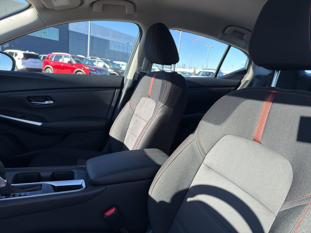 2025 Nissan Sentra SR CVT