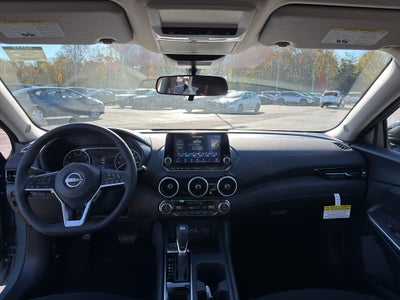 2025 Nissan Sentra SR CVT