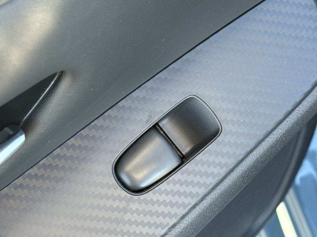 2025 Nissan Sentra SR CVT