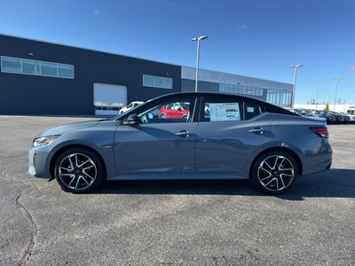2025 Nissan Sentra SR CVT