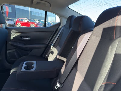 2025 Nissan Sentra SR CVT