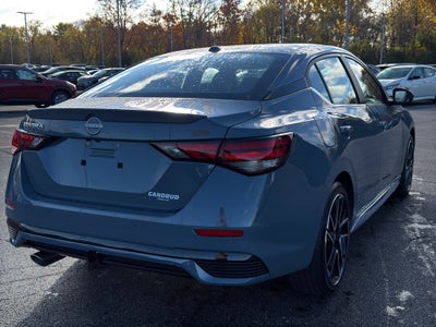 2025 Nissan Sentra SR CVT