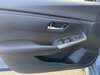 2025 Nissan Sentra SR CVT