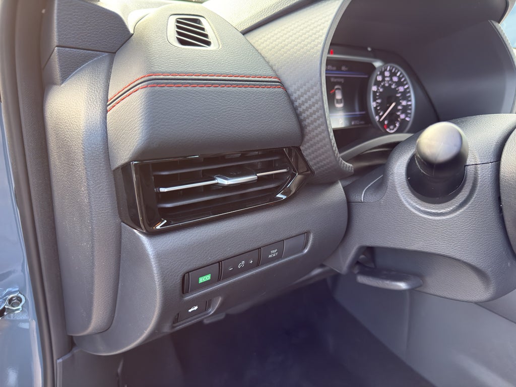 2025 Nissan Sentra SR CVT