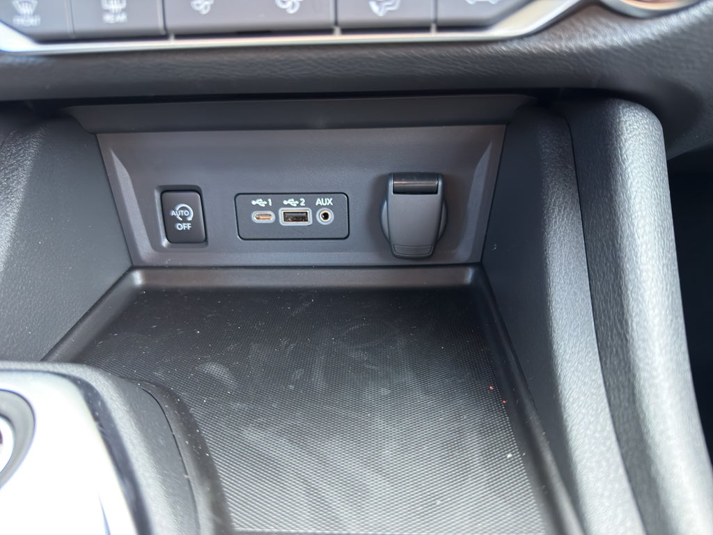 2025 Nissan Sentra SR CVT