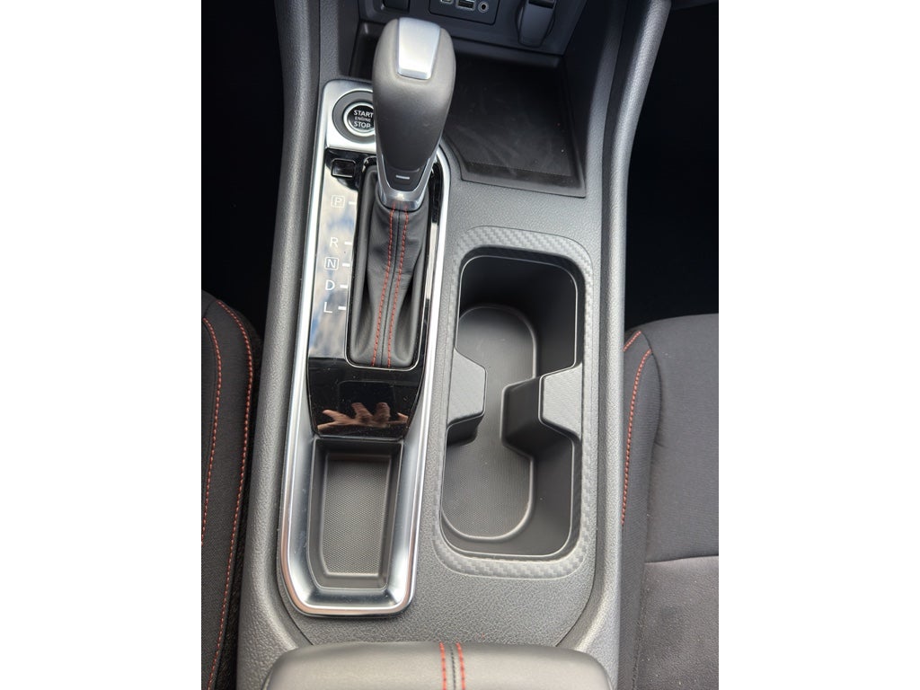 2025 Nissan Sentra SR CVT